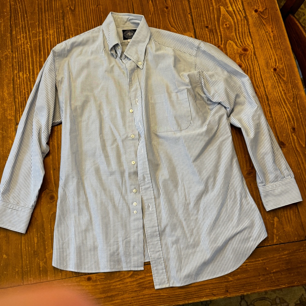 J Press button down pinstripe blue oxford 17w 34l